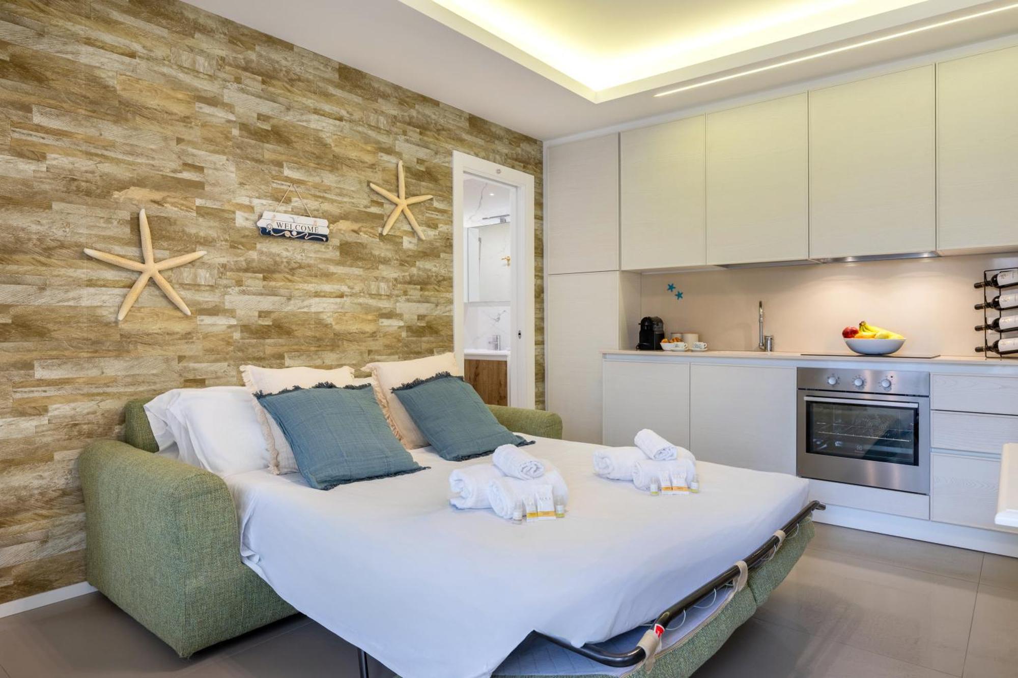 Cozy Marine Apt With Jacuzzi - 250Mt From Sea Polignano a Mare Bagian luar foto