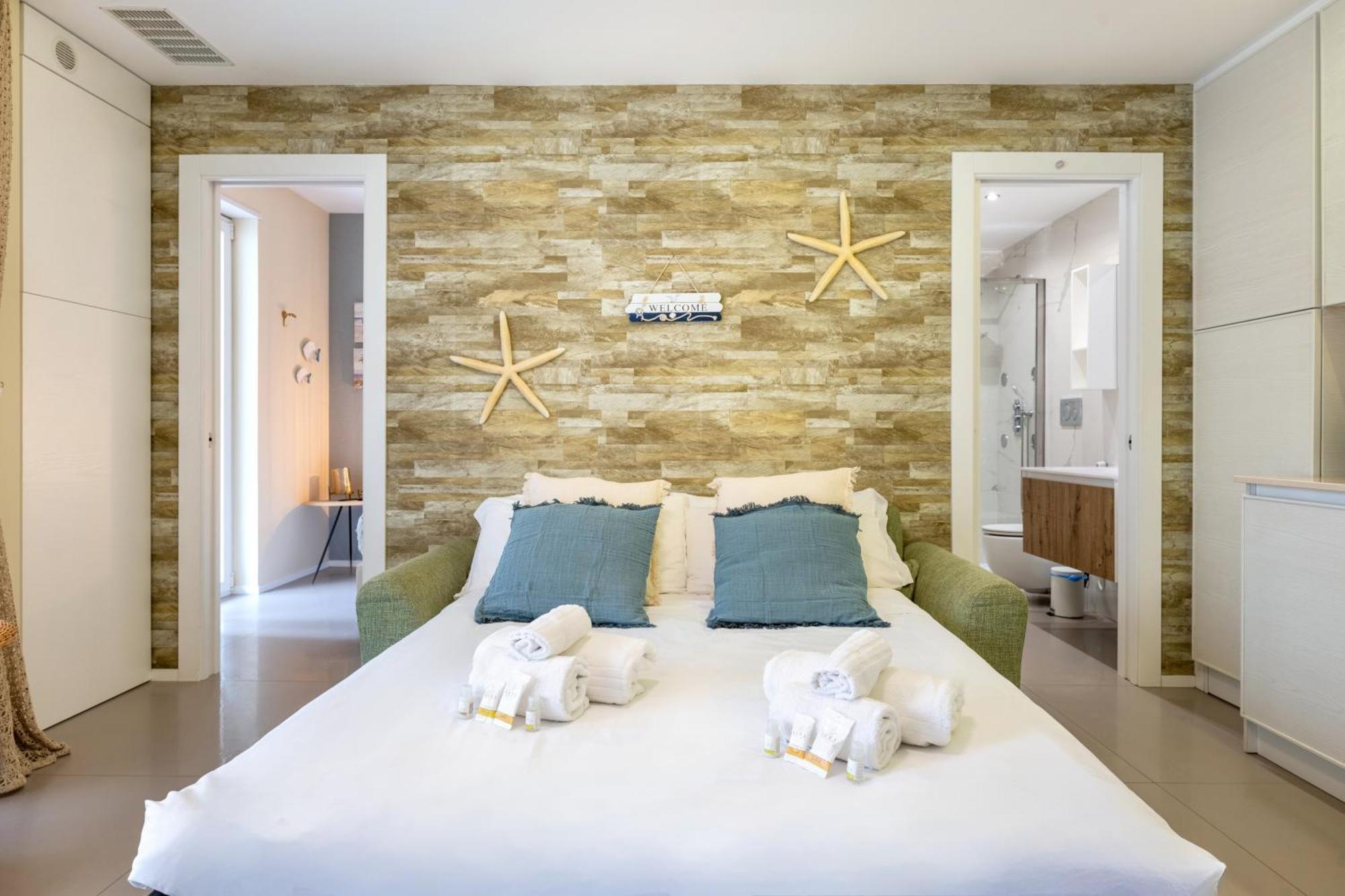 Cozy Marine Apt With Jacuzzi - 250Mt From Sea Polignano a Mare Bagian luar foto